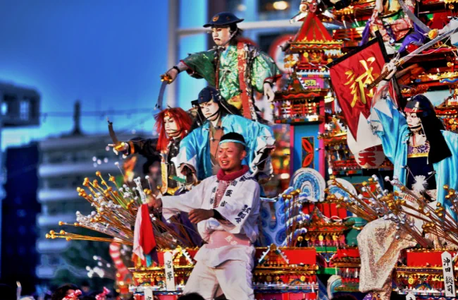 festival musim panas di Jepang